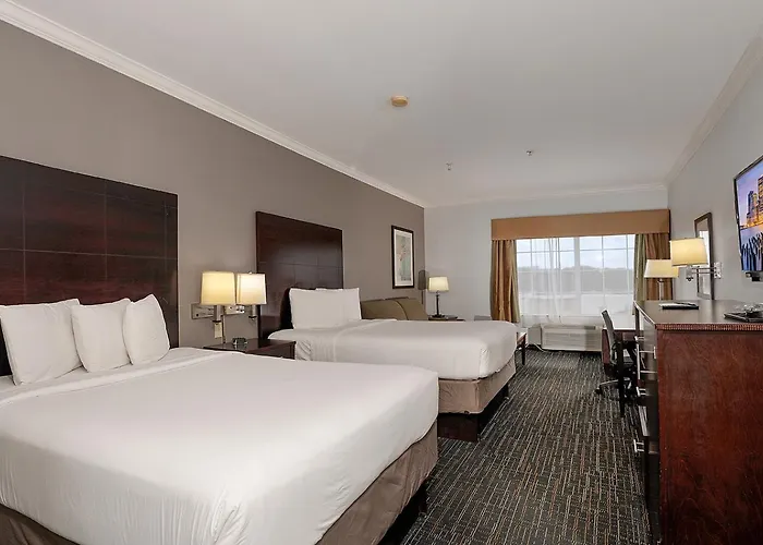 Two-Bedroom Suite